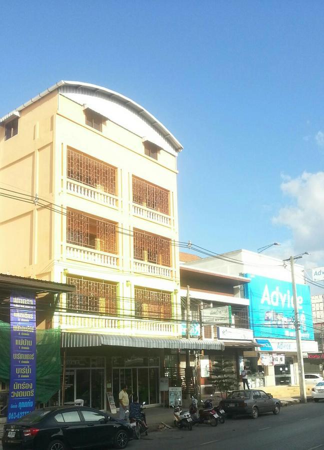 Cube Hostel Krabi Exterior photo