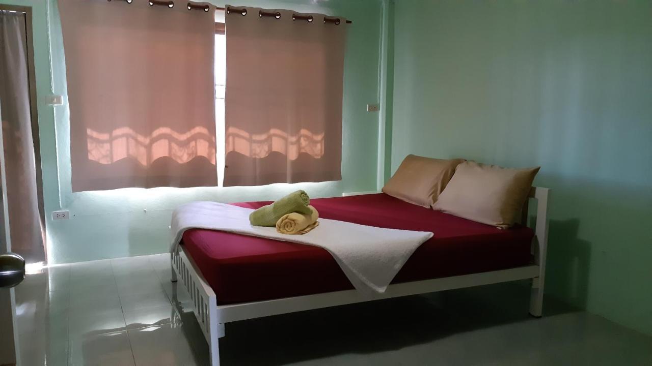 Cube Hostel Krabi Exterior photo